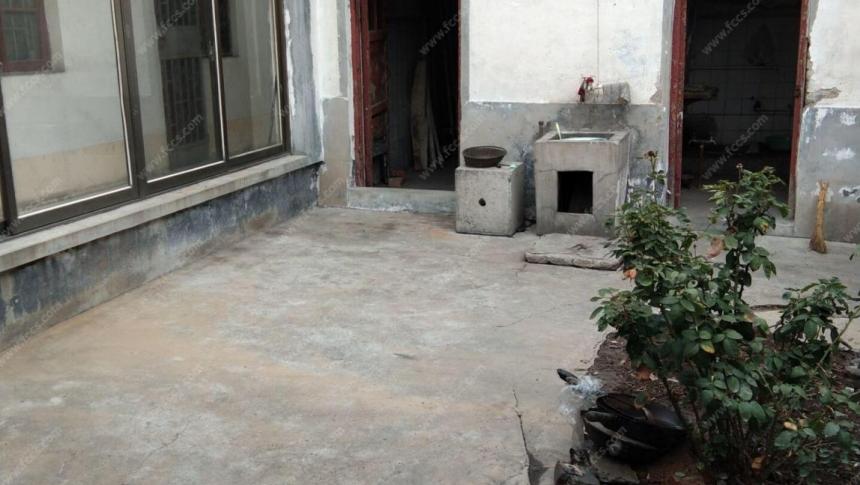 [孔府家家属院 整租 450元民族小学前塘子街独院房(带空调可