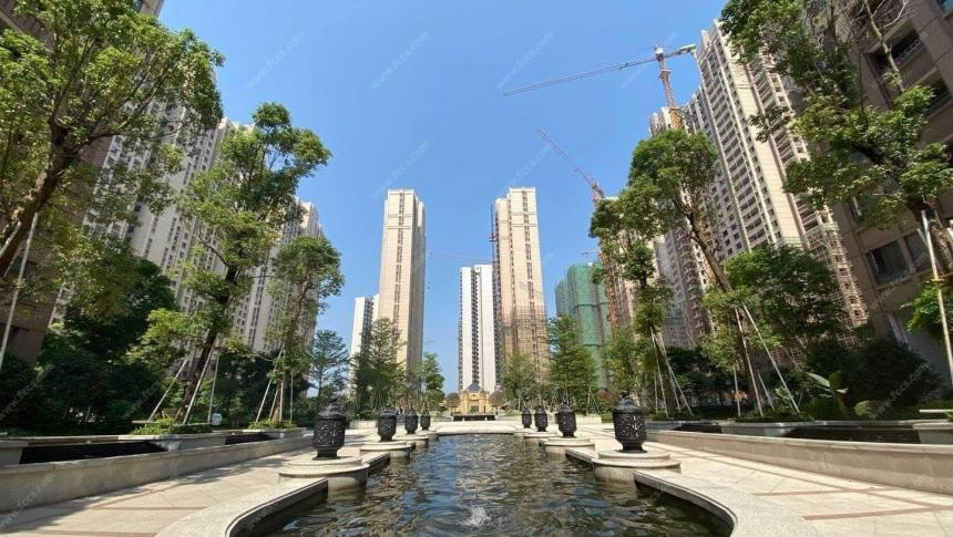 送独立大露台(中地滨江1号)刚交房急需用钱忍痛割 钦州房产超市