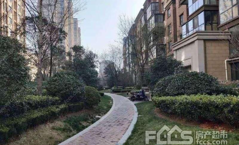 御翠园精装修送家具家电拎包入住首付低看房方便高端